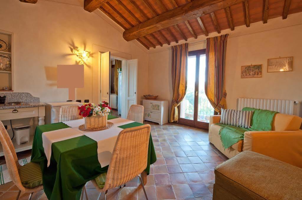 Podere Chiaromonte بالايا المظهر الخارجي الصورة